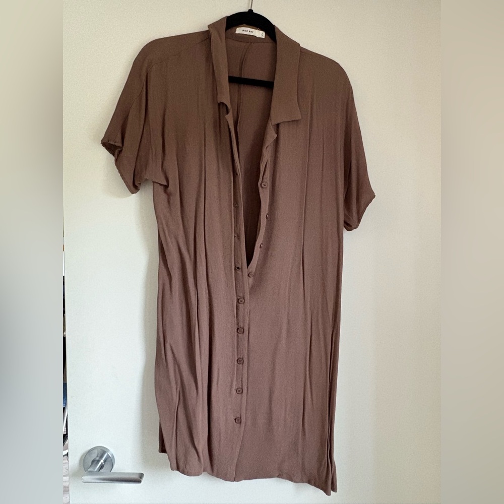 Mod Ref Taupe Button-Up Dress